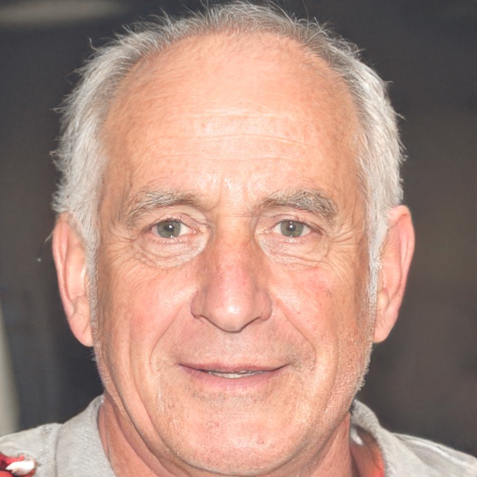 Todor Stoyanov, Financial Planning Instructor